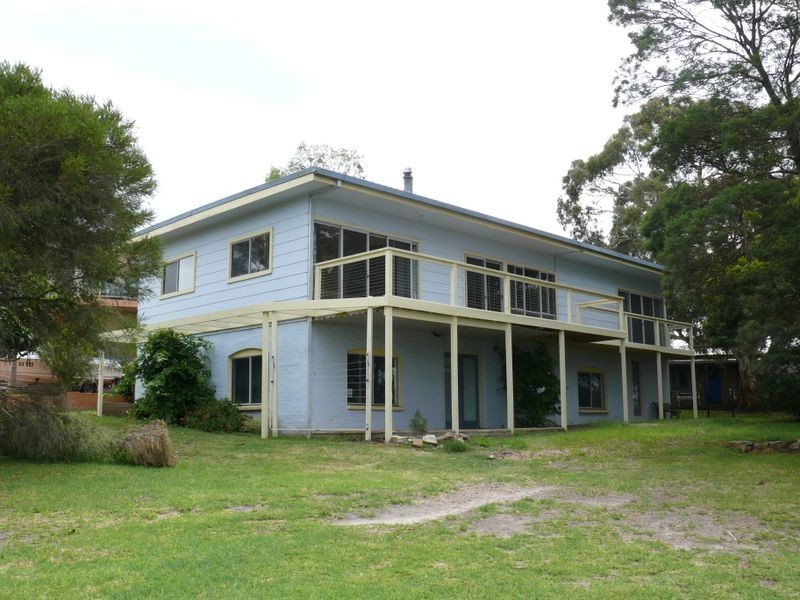 10 Millicent Court, Eagle Point VIC 3878