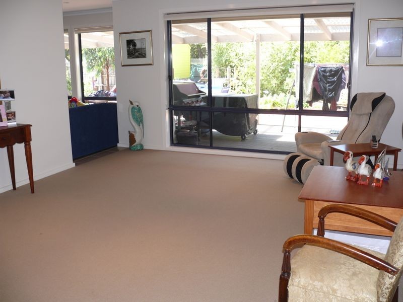 Raymond Island VIC 3880