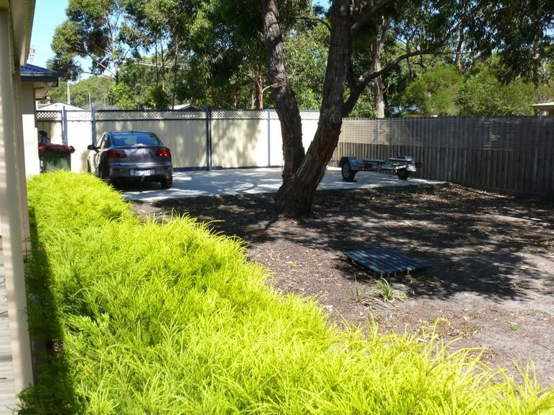 Raymond Island VIC 3880