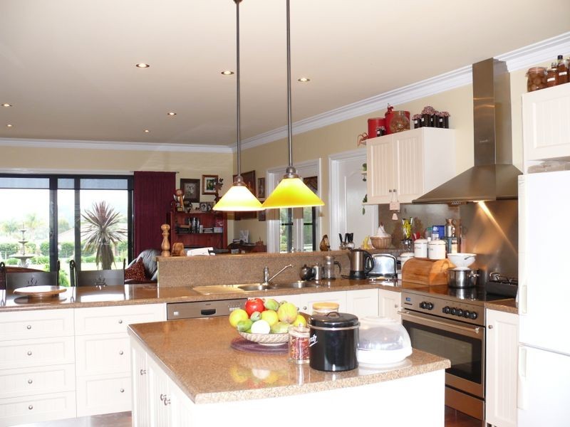 1 Simpsons Drive, Newlands Arm VIC 3875