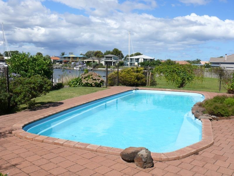 25 Schooner Terrace, Paynesville VIC 3880