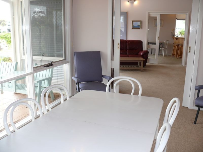 25 Schooner Terrace, Paynesville VIC 3880