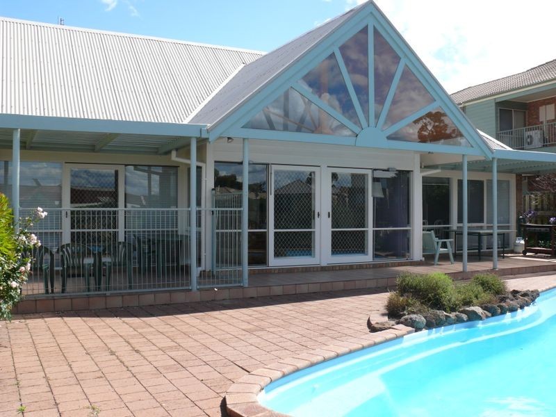 25 Schooner Terrace, Paynesville VIC 3880