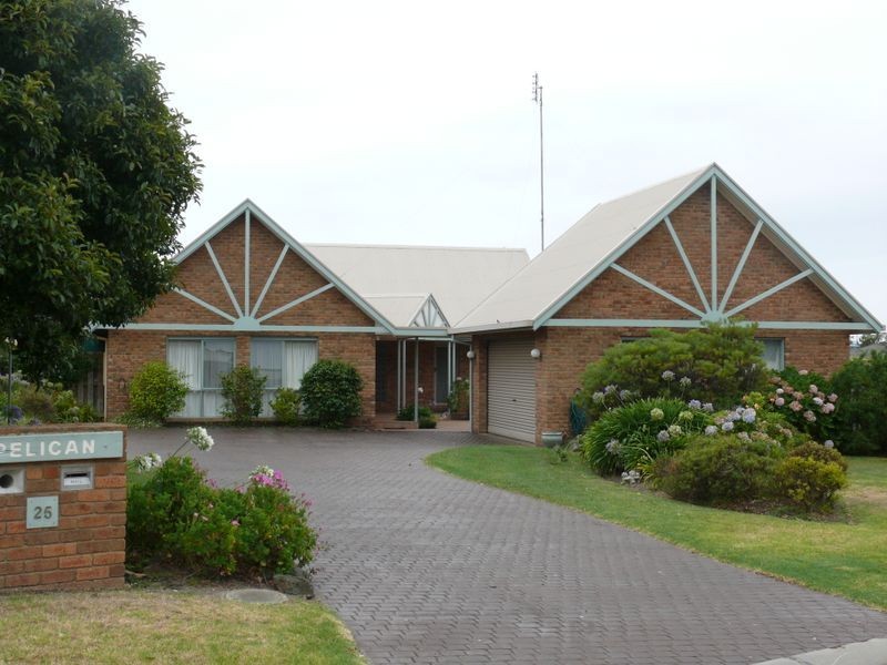 25 Schooner Terrace, Paynesville VIC 3880
