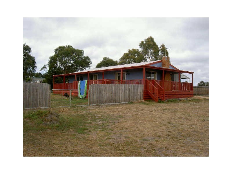 8 Landfall Avenue, Newlands Arm VIC 3875
