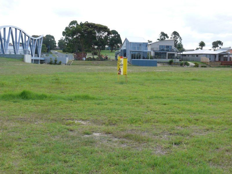 1 North Quay Place, Paynesville VIC 3880