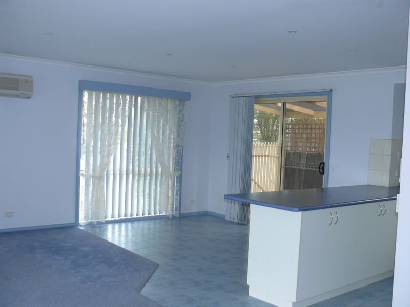 13 Hakea Court, Paynesville VIC 3880