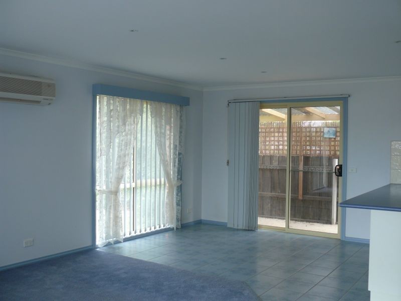 13 Hakea Court, Paynesville VIC 3880