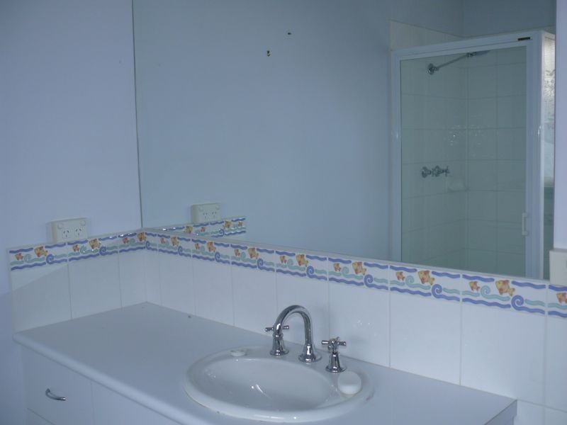 13 Hakea Court, Paynesville VIC 3880