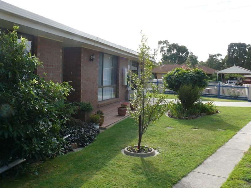 15 Waratah Avenue, Paynesville VIC 3880