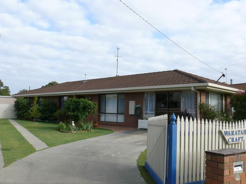 15 Waratah Avenue, Paynesville VIC 3880