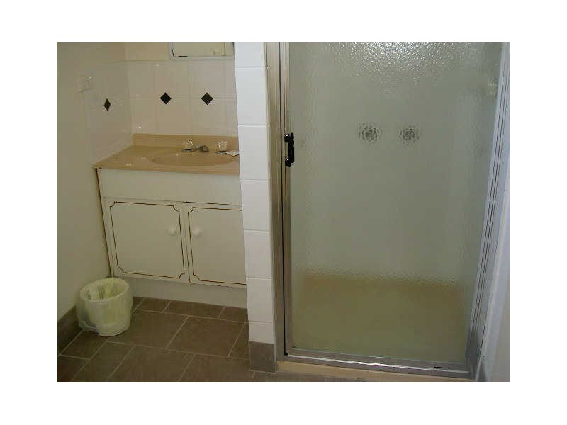 2/3-19 Toonalook Parade, Paynesville VIC 3880