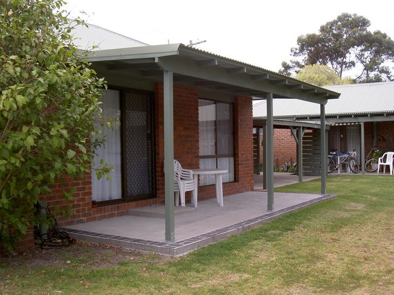 2/3-19 Toonalook Parade, Paynesville VIC 3880