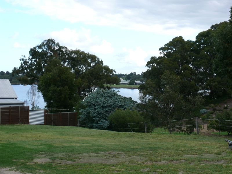 67A Newlands Drive, Paynesville VIC 3880