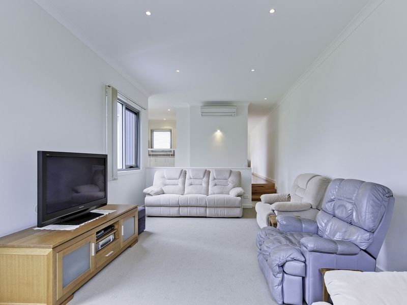 Unit 3/89 Bay Road, Eagle Point VIC 3878