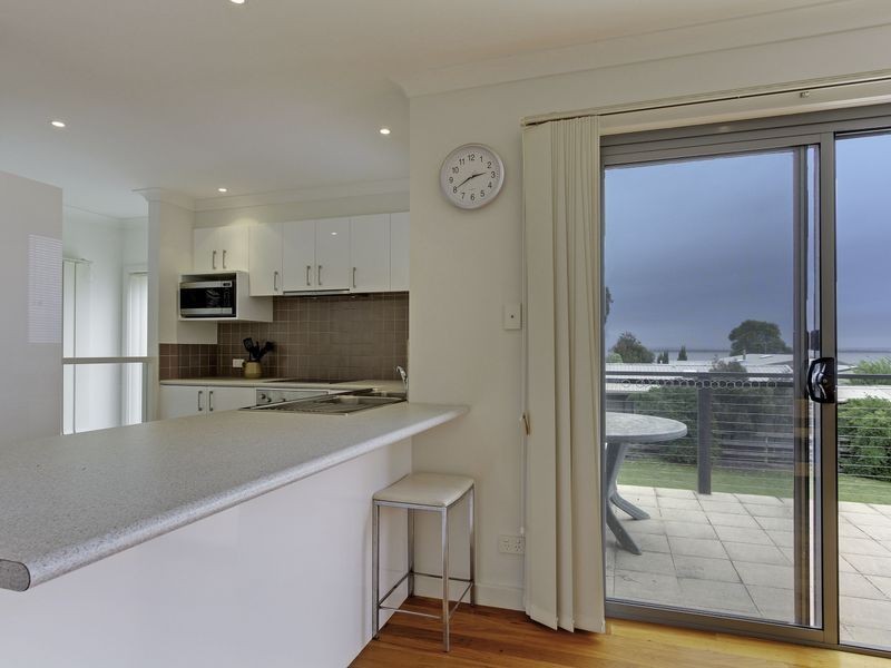 Unit 3/89 Bay Road, Eagle Point VIC 3878