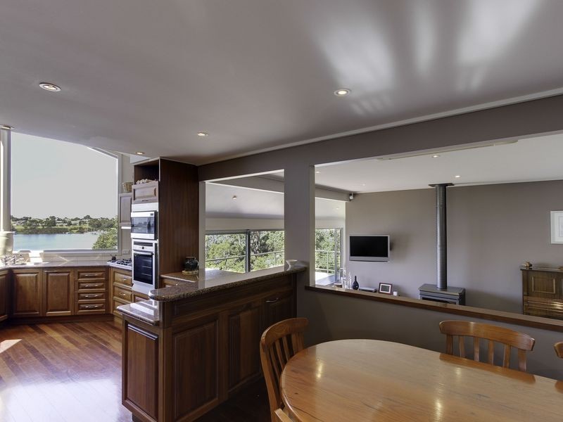 9 Kellina Court, Paynesville VIC 3880