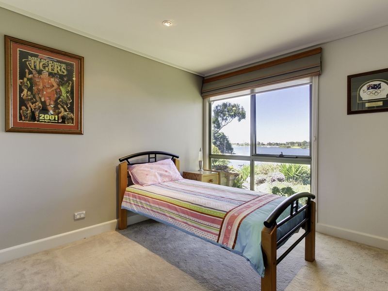 9 Kellina Court, Paynesville VIC 3880