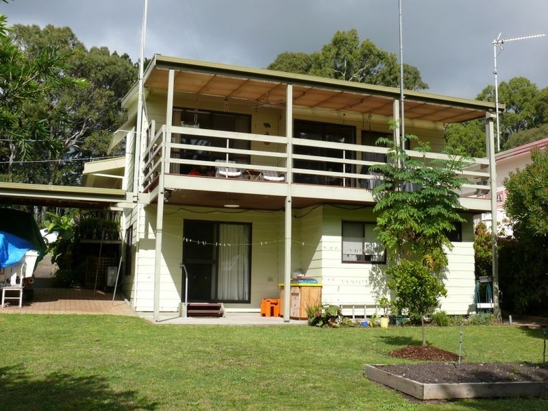 8 Hoskin Street, Eagle Point VIC 3878