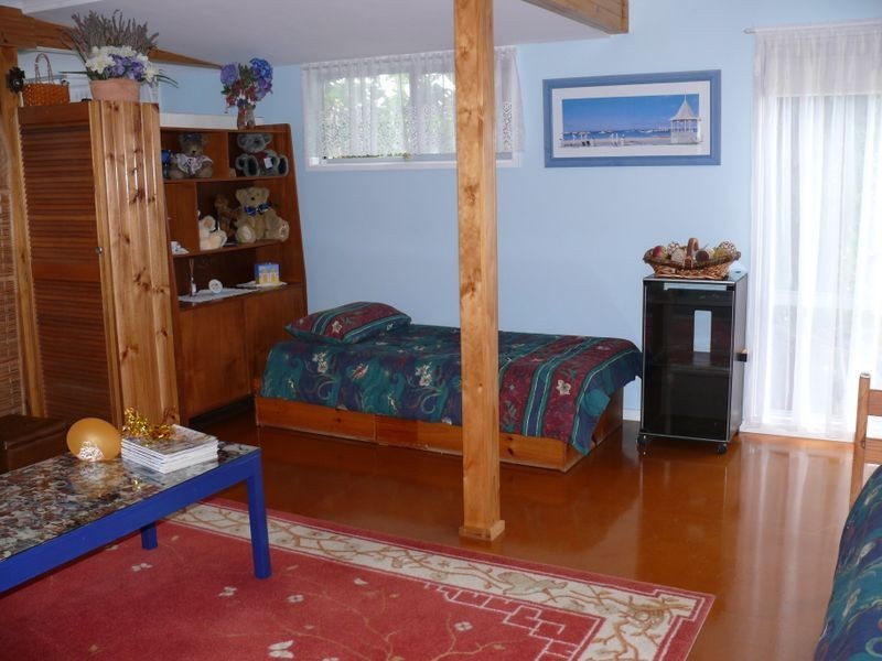 147 Bay Road, Eagle Point VIC 3878