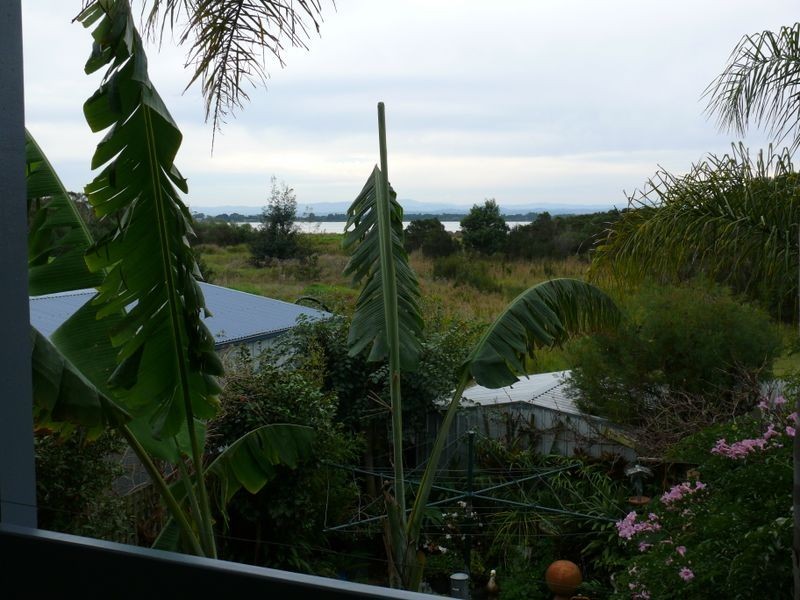 147 Bay Road, Eagle Point VIC 3878