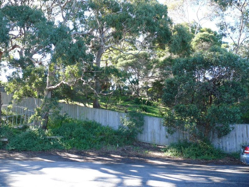 63 Newlands Drive, Paynesville VIC 3880