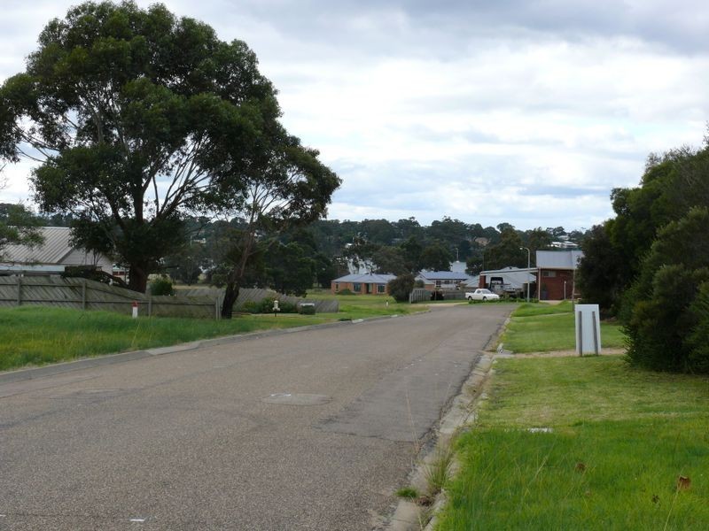 10 Midway Avenue, Newlands Arm VIC 3875