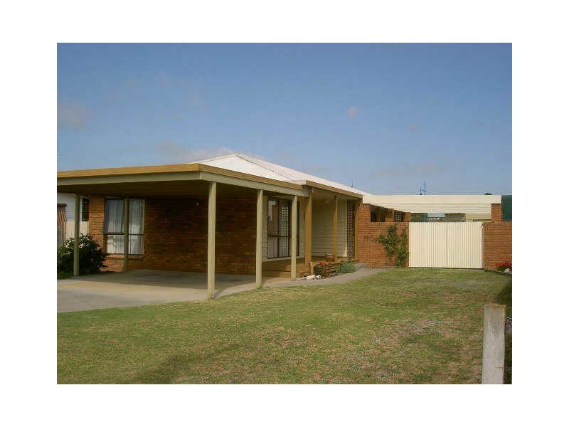 3 Tambo Avenue, Paynesville VIC 3880