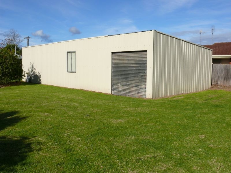 105 Main Road, Paynesville VIC 3880