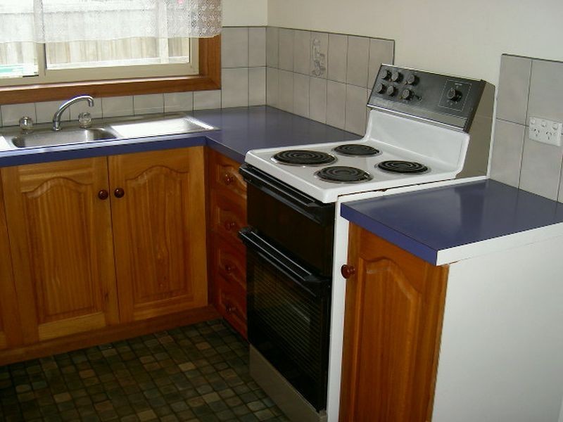 2/34 Cumming Street, Paynesville VIC 3880