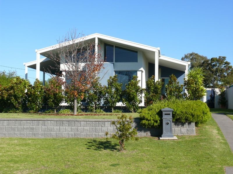 21 Fullarton Drive, Paynesville VIC 3880