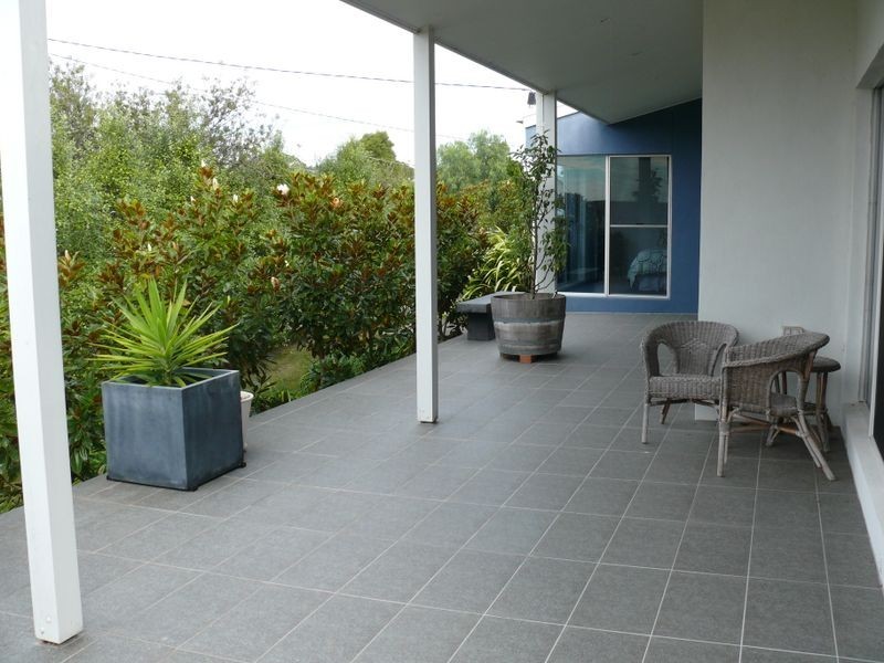 21 Fullarton Drive, Paynesville VIC 3880