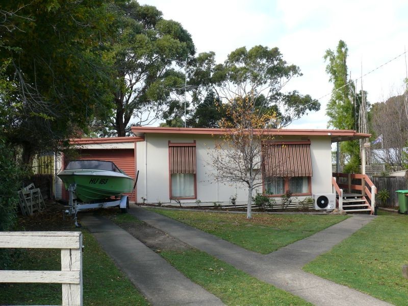 56 Main Road, Paynesville VIC 3880