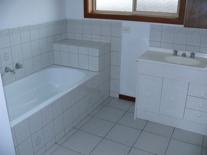 2/42 Ashley Street, Paynesville VIC 3880