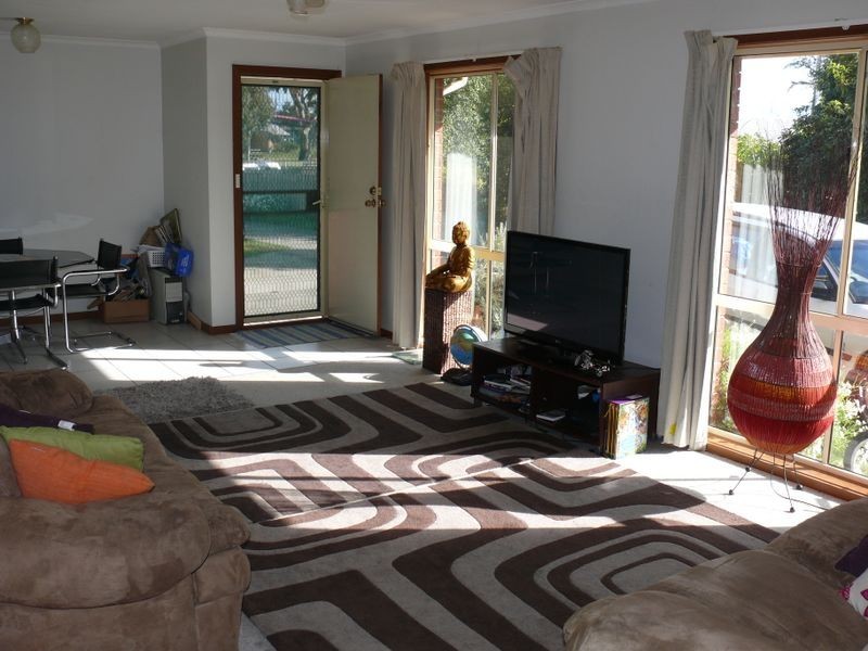 1 & 2/42 Ashley Street, Paynesville VIC 3880