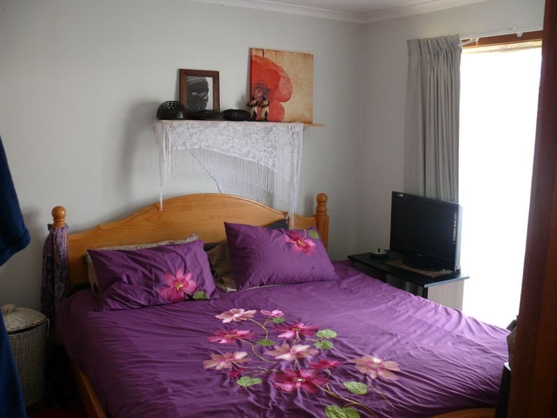 1 & 2/42 Ashley Street, Paynesville VIC 3880