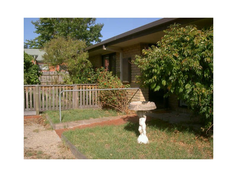 2/8 Reynolds Street, Paynesville VIC 3880