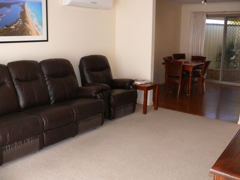 1/14 Wellington Street, Paynesville VIC 3880