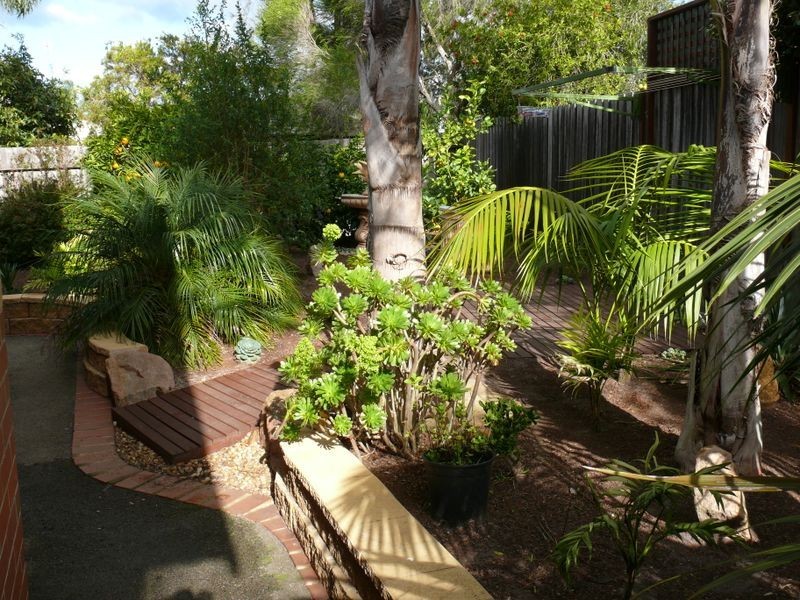 2/22 Schooner Terrace, Paynesville VIC 3880