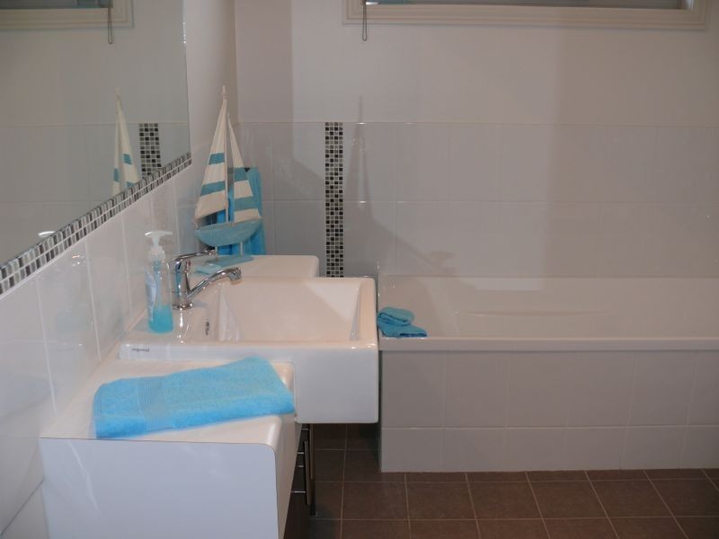 1/119 Langford Parade, Paynesville VIC 3880