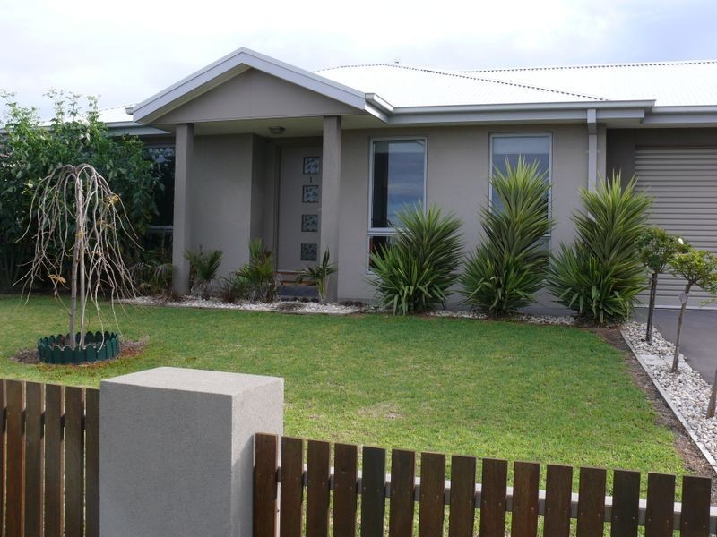 1/119 Langford Parade, Paynesville VIC 3880