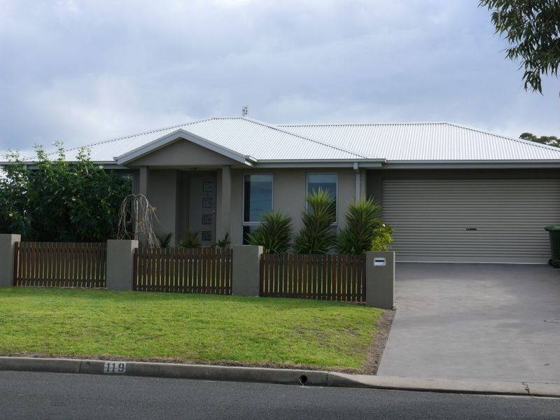 1/119 Langford Parade, Paynesville VIC 3880