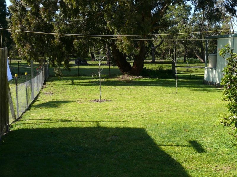 1/129 Western Boulevard, Raymond Island VIC 3880