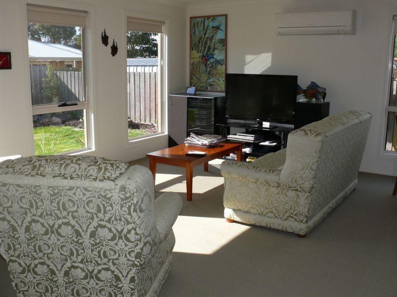 2/1 Rex Street, Paynesville VIC 3880