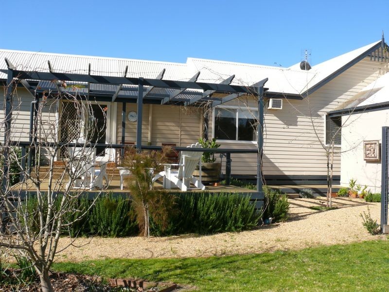 11 Acrux Drive, Newlands Arm VIC 3875