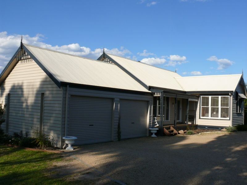 11 Acrux Drive, Newlands Arm VIC 3875