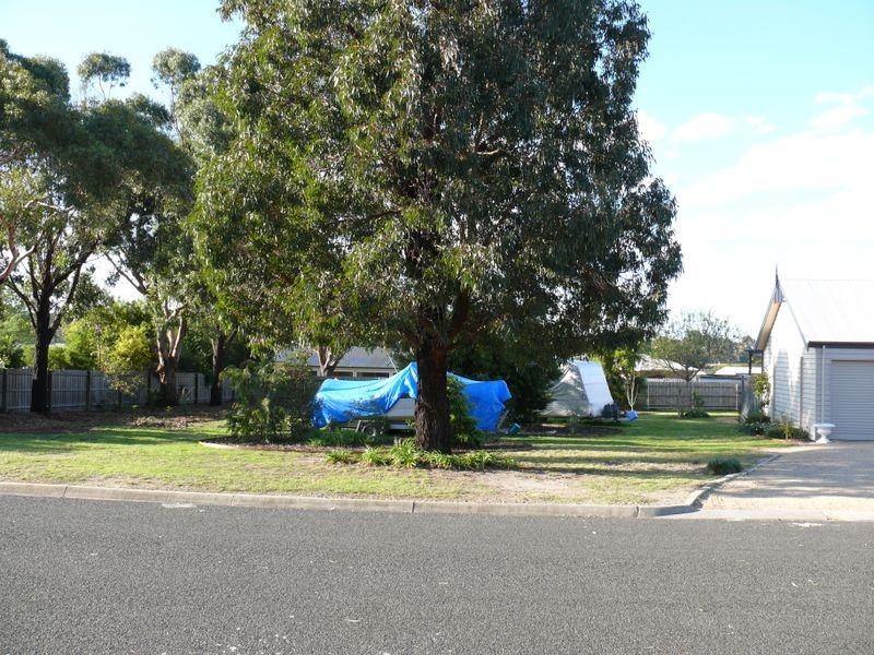 11 Acrux Drive, Newlands Arm VIC 3875
