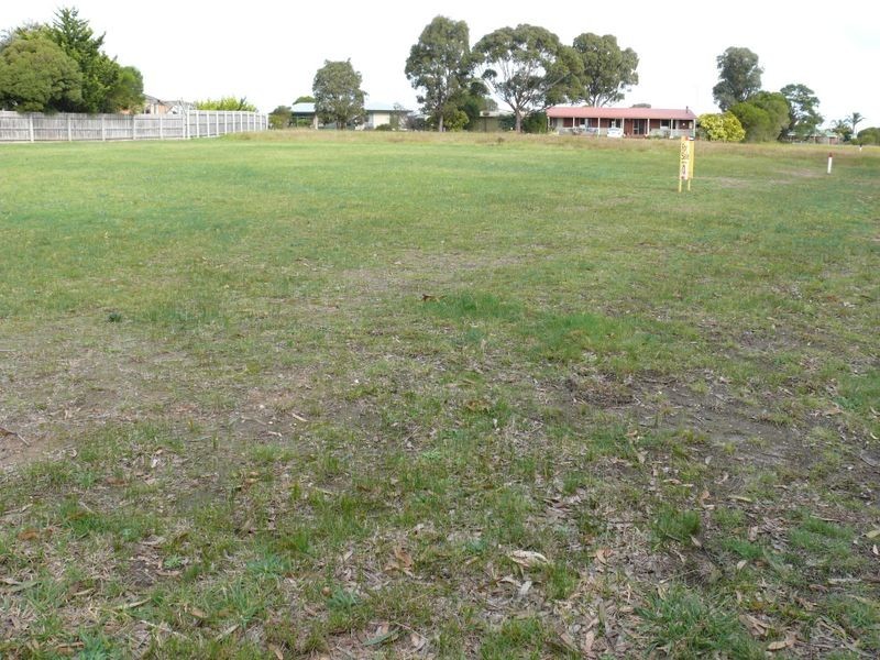 66 Colony Club  Drive, Newlands Arm VIC 3875