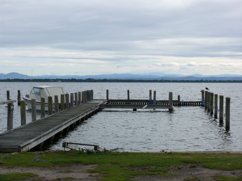 213 Bay Road, Eagle Point VIC 3878