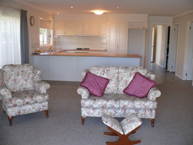 43/1-5 Canal Road, Paynesville VIC 3880